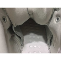 GT Batch Adidas Yeezy Wave Runner 700 Salt