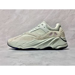 GT Batch Adidas Yeezy Wave Runner 700 Salt