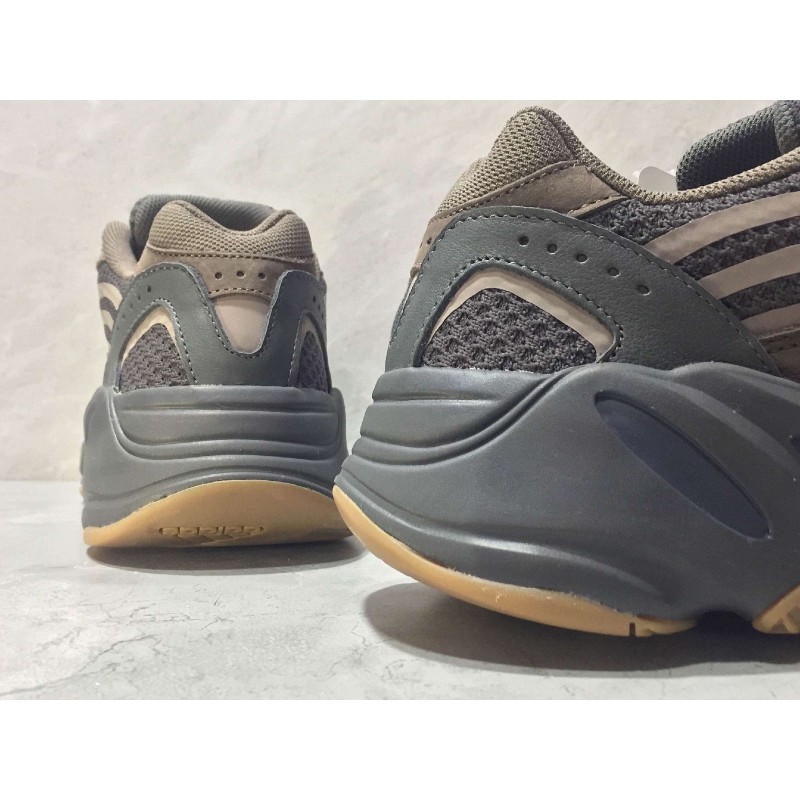 yeezy 700 v2 geode stock numbers