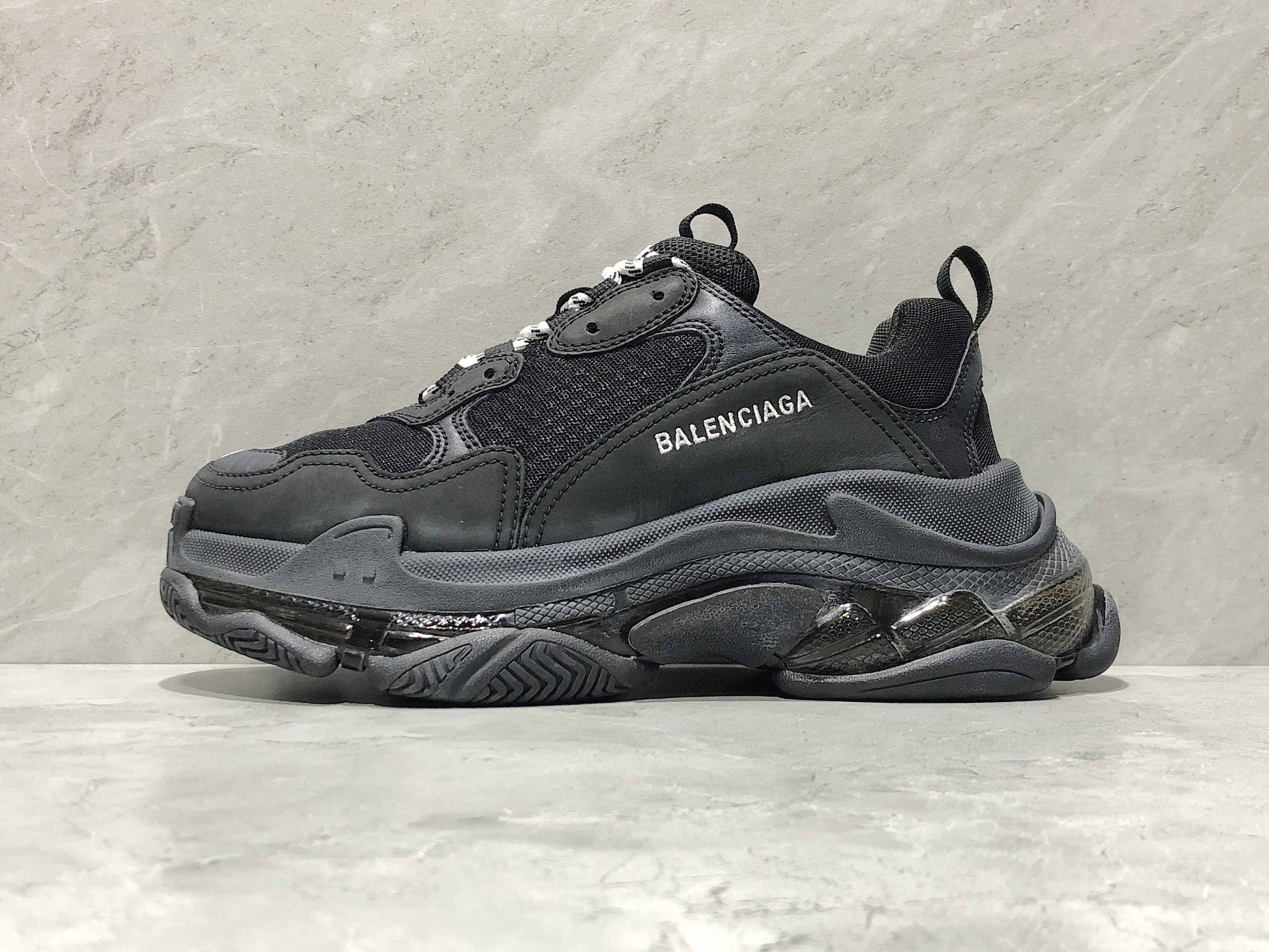 balenciaga triple s all black