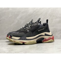 GT Batch Balenciaga Triple S Black White Red 2018 Reissue