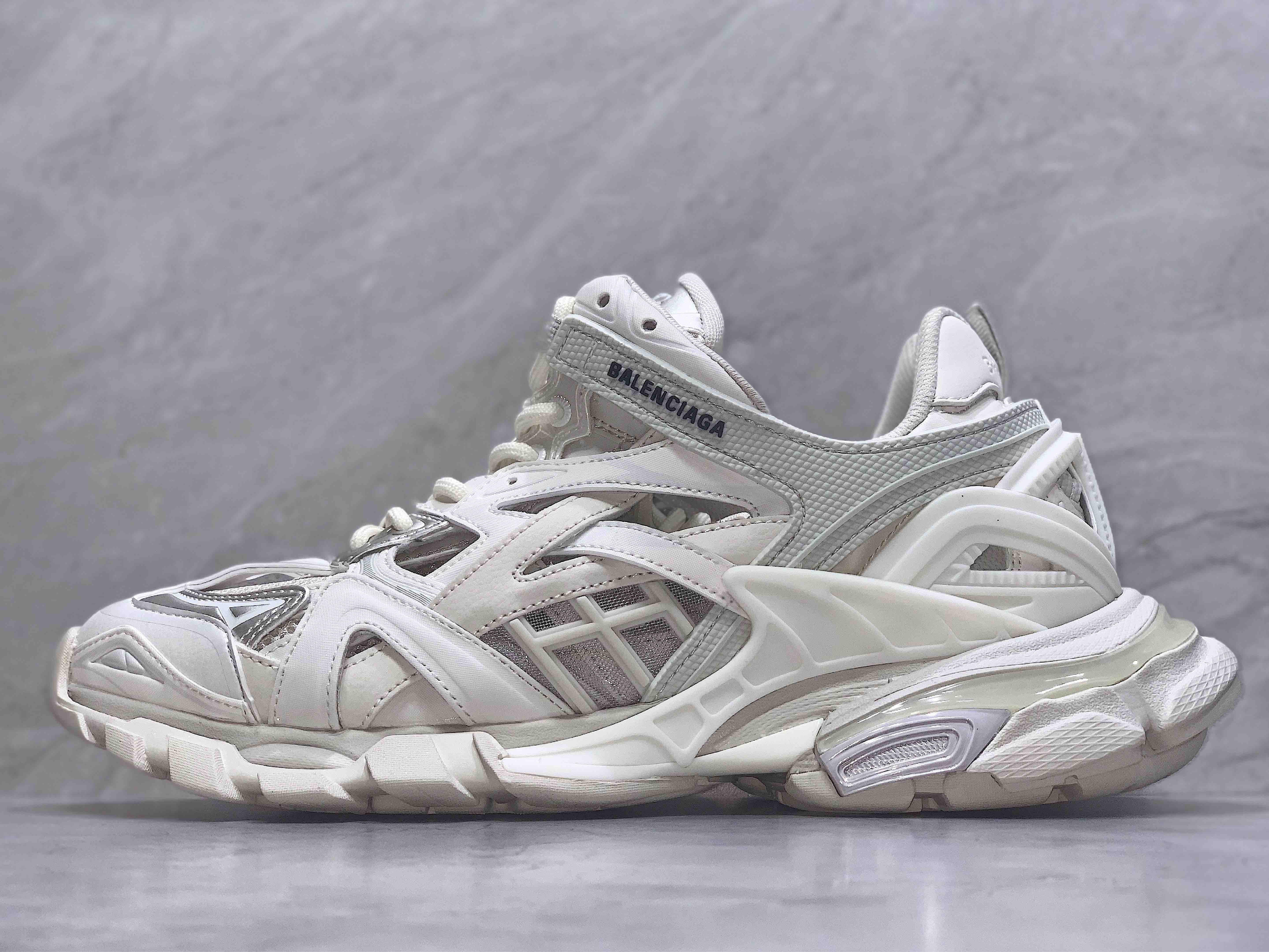 balenciaga track 2.0