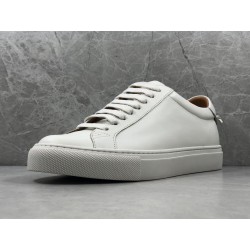 Givenchy Low Sneakers White