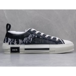 GT B23 Low Top Sneaker Black and White Dior Oblique